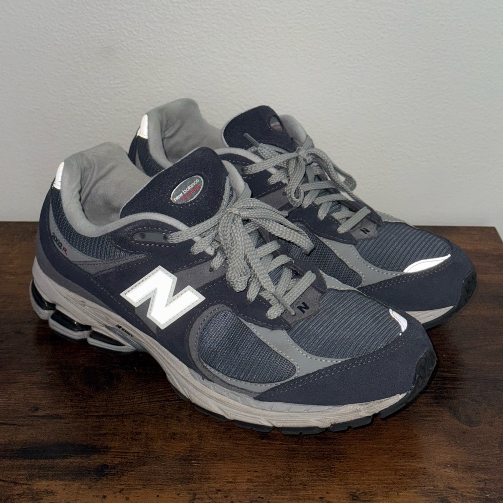 NEW BALANCE Blue 2002R 10.5